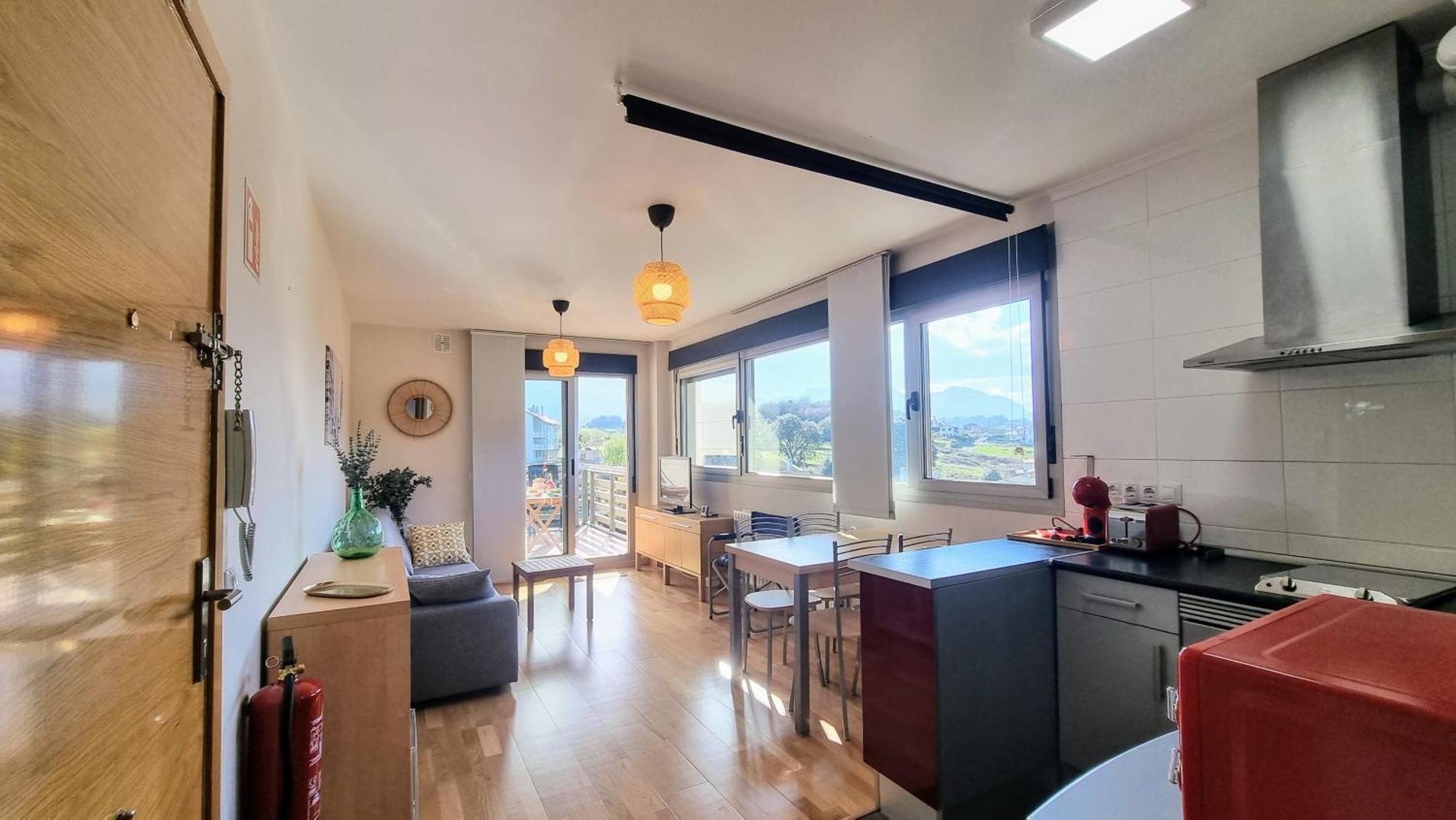 Apartamento El Arcin リャネス エクステリア 写真
