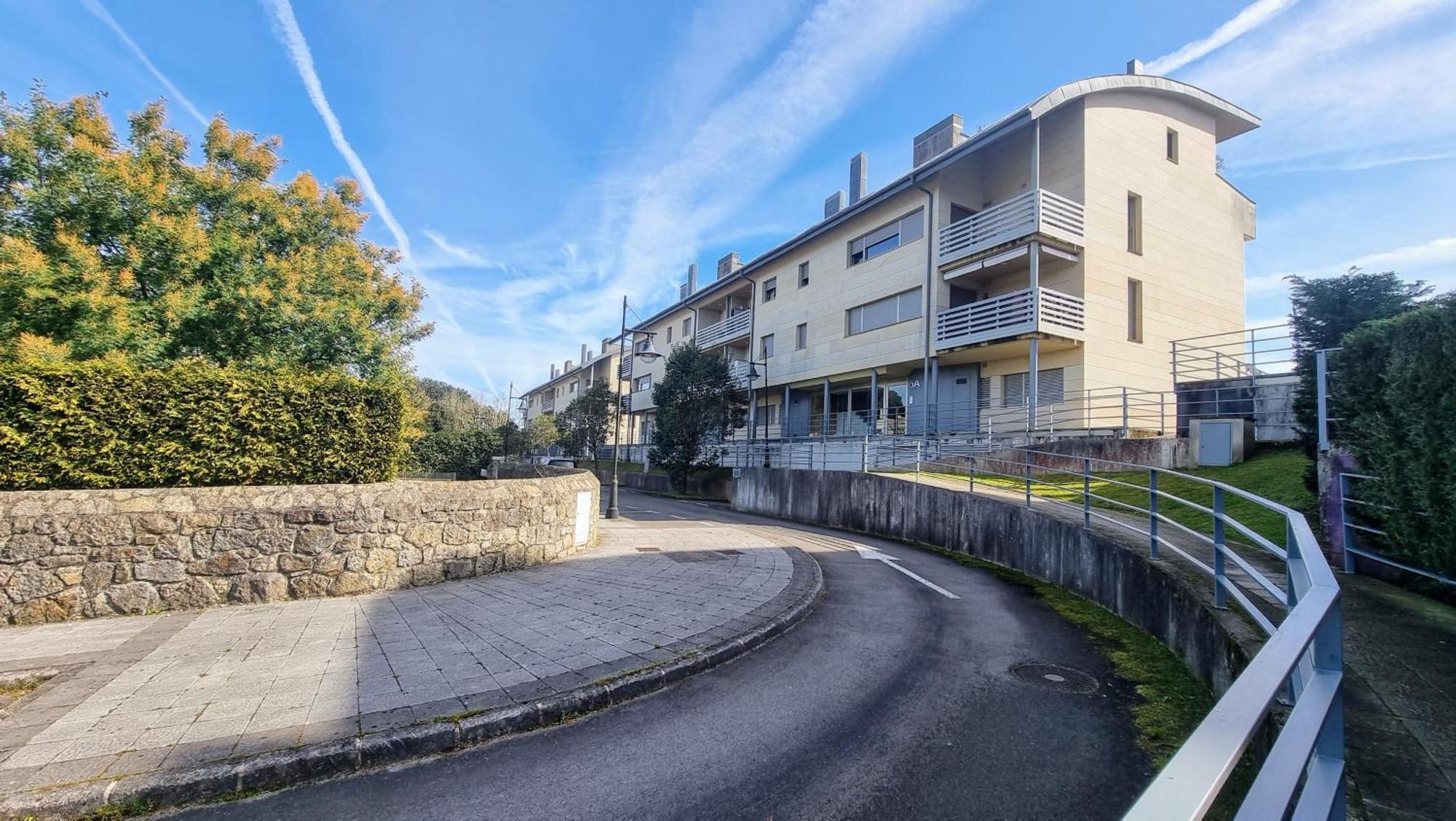 Apartamento El Arcin リャネス エクステリア 写真